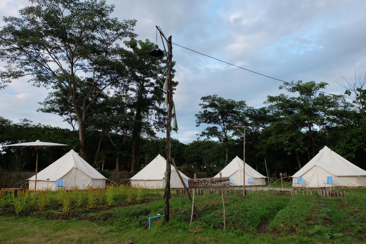 Отель Camp Story Chiangmai Чиангмай Экстерьер фото